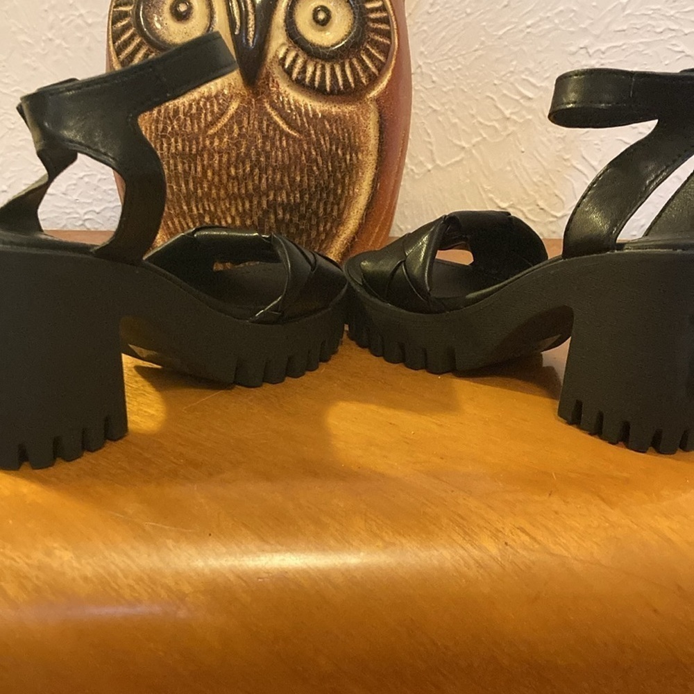 Madden Girl G-Sense Platforms - Picture 11 of 14